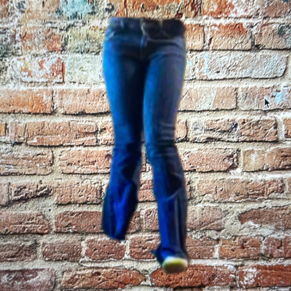 Brandy Melville Flared Jeans